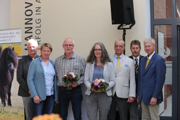 DEL. 40 j. Mitgliedschaft v. l. J.Glienke S.Kassebaum A.Kühn ZG Gerken J.Gerken J.Völksen T.Kipp R.Grober 1