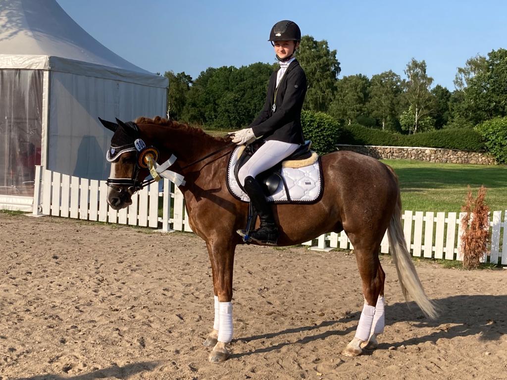 Foto Privat Anni Müller und Gino Ginelli R vom Renneberg